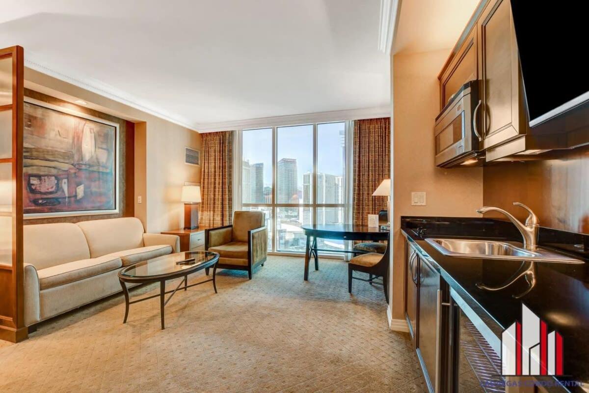 Mgm Signature-23-719 Strip View Jacuzzi Studio Λας Βέγκας Εξωτερικό φωτογραφία